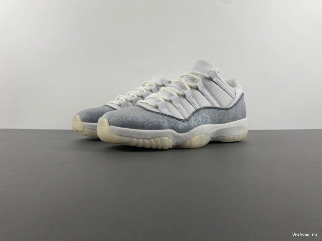 Jordan Low 11 2025  “Snake” HQ7000-001 Air   0713
